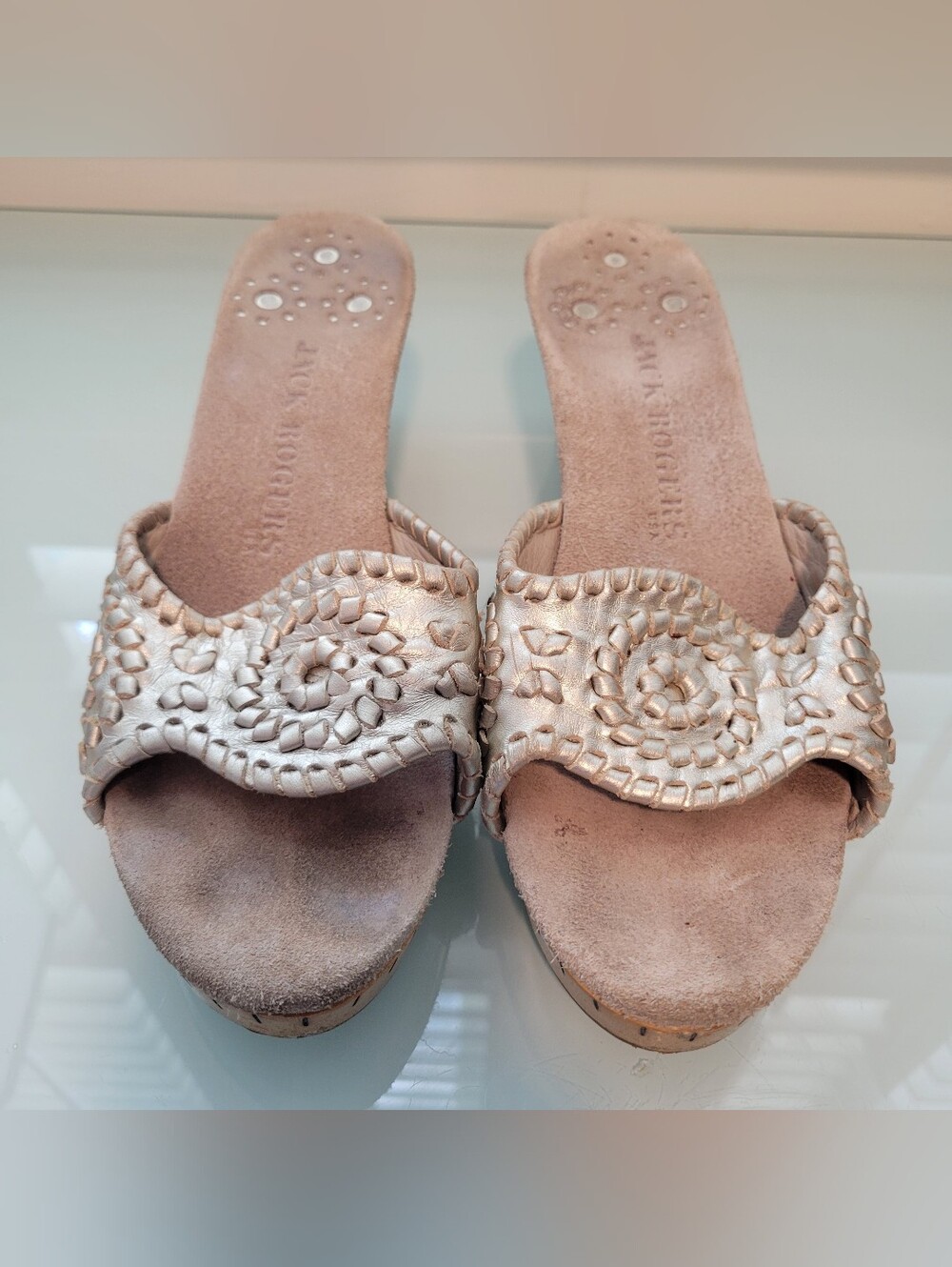 Jack Rogers Gold Metallic Heeled Sandals SZ 6.5 - Picture 2 of 8